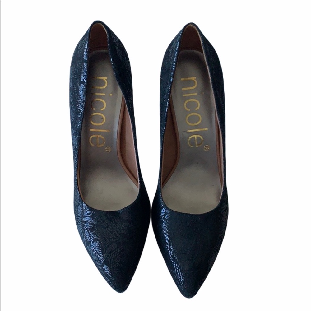 Nicole black heels pumps in size 8.5